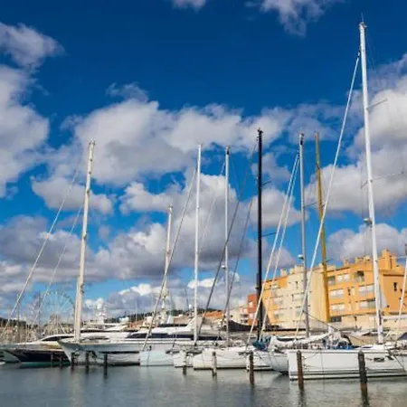 Climatise Proche Et Commerces Avec Piscine, Cap D'agde - Fr-1-723-87