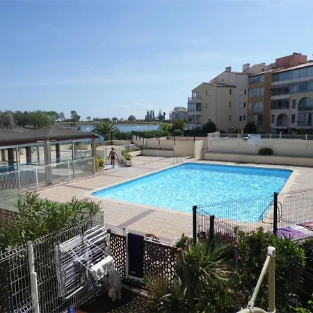 Climatise Proche Et Commerces Avec Piscine, Cap D'agde - Fr-1-723-87 * Agde